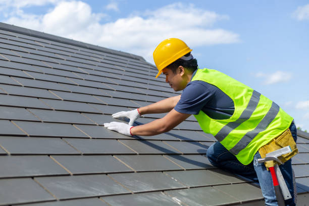 Best Flat Roof Repair Services  in Ackley, IA